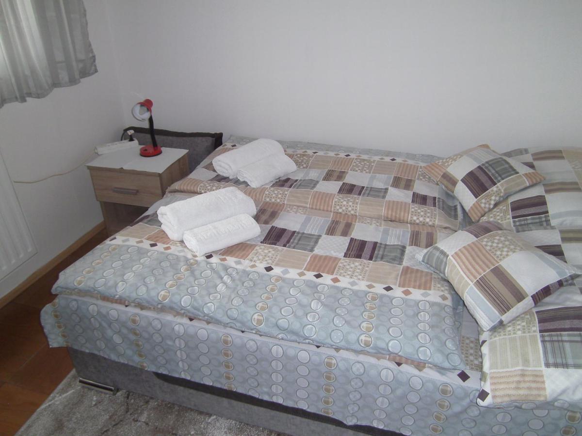 Apartman Ludmila Huncovce Zewnętrze zdjęcie