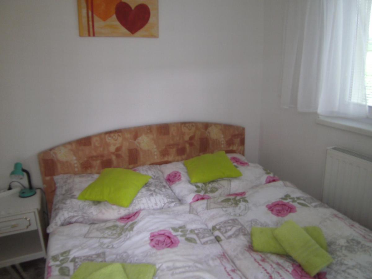 Apartman Ludmila Huncovce Zewnętrze zdjęcie